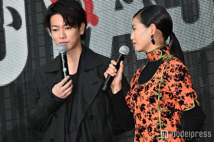 佐藤健、二階堂ふみ (C)モデルプレス