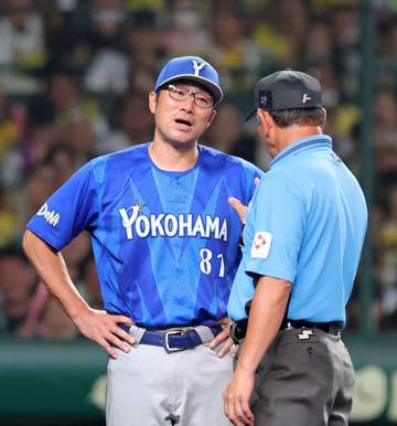 DeNA・相川監督 六回にリクエストが認められず「『遅い』と言われて」 5回途中1失点の藤浪は評価「今日に限っては十分。しっかり勝負はできていた」