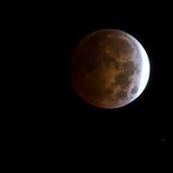 恋のライバルに勝たせてくれる 1月10日のムーンスポット・メッセージ