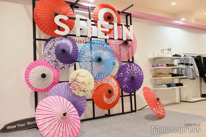 『SHEIN POPUP OSAKA』和モダンなフォトスポット(C)モデルプレス