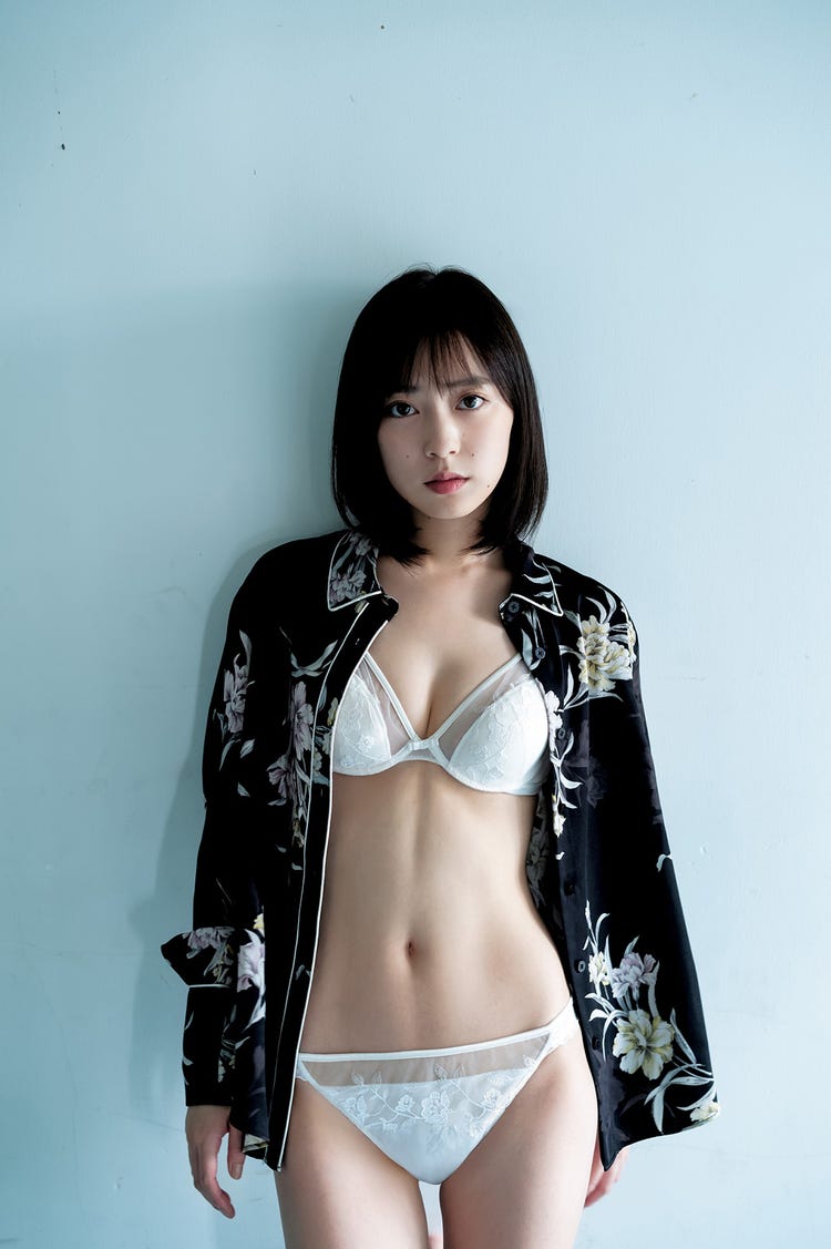 画像3/5) 人気声優・花守ゆみり、ギリギリランジェリー姿でゆるふわボディ披露 - モデルプレス