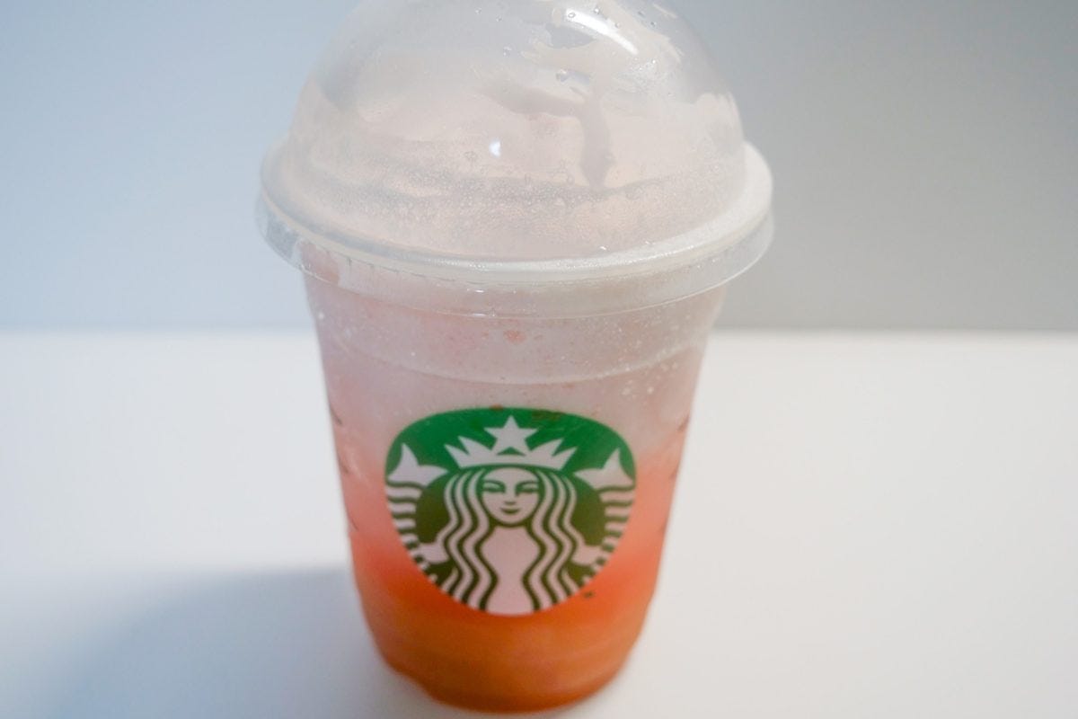 桃フラペチーノ