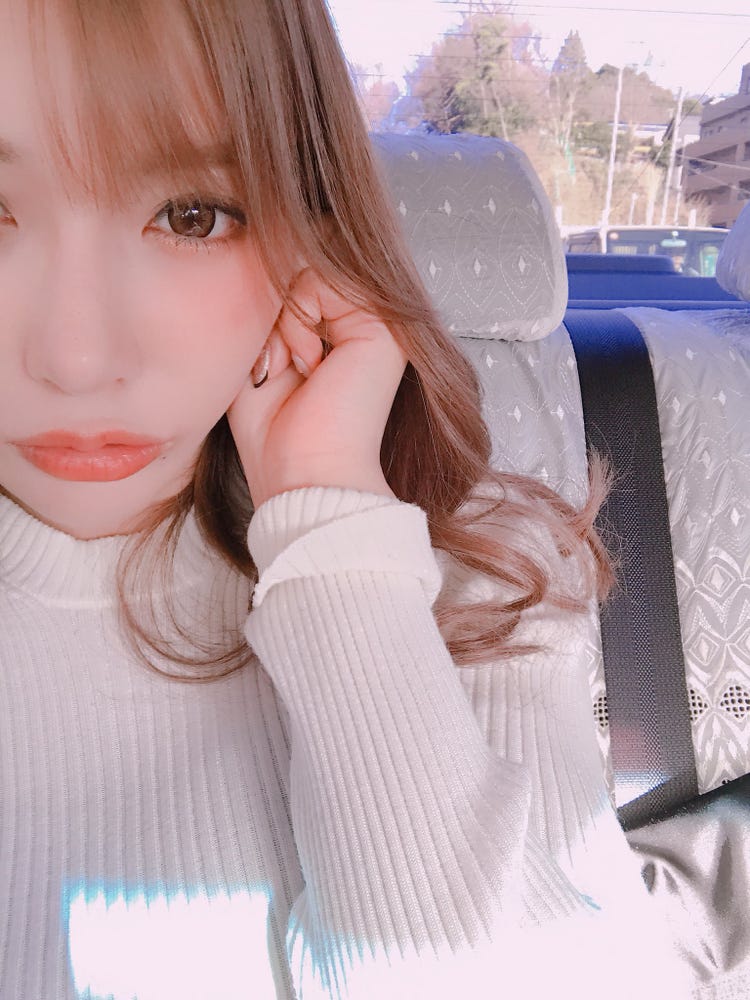 明日花キララ 自撮りの コツ 明かす 必殺ポーズに 勉強になる 真似したい の声 モデルプレス 明日花キララ 自撮りの コツ 明かす 必殺ポーズに 勉強になる 真似したい の声 モデルプレス