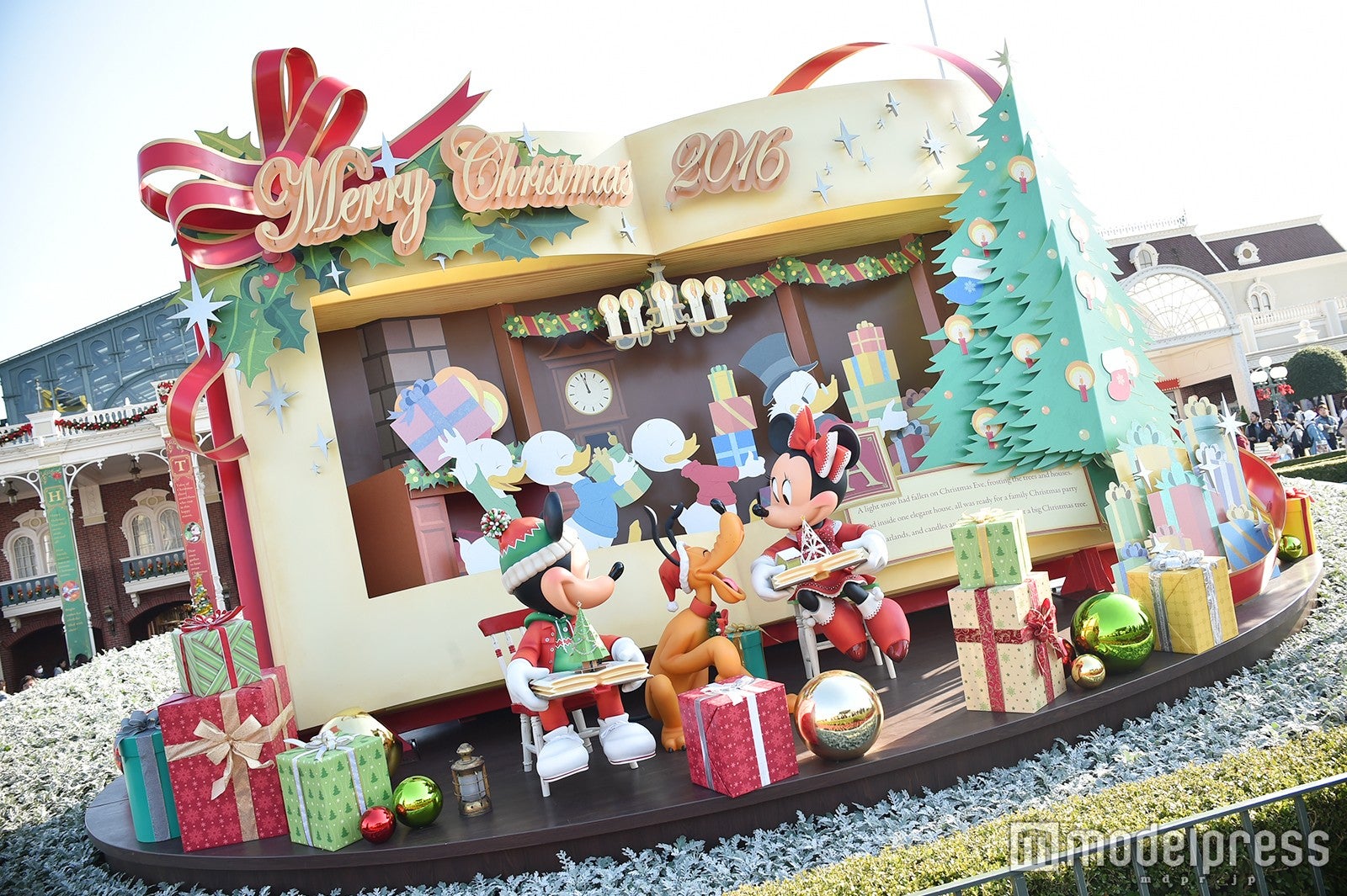 デコレーション（C）モデルプレス