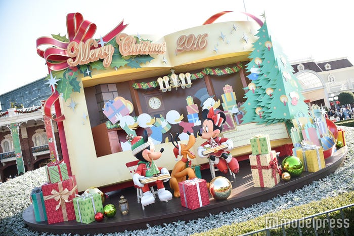 デコレーション(C)モデルプレス