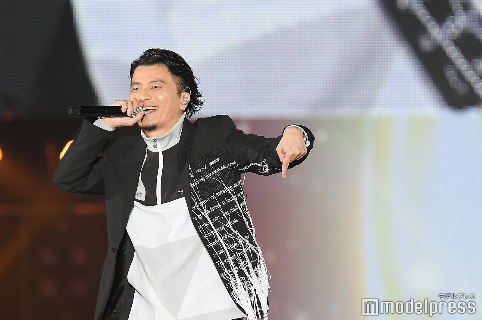 KREVA（C）モデルプレス