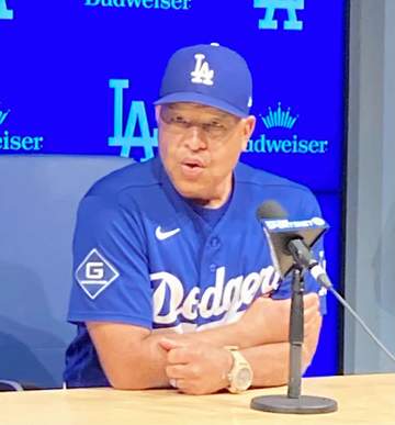 大谷翔平 日本時間24日に先発復帰 ロバーツ監督明言「何も報告がなければ明日のラインアップに」負傷者リストから最短復帰 状態は「今は8か9あたり」