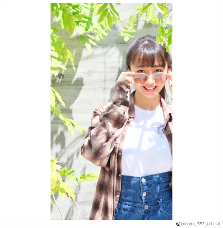 Cocomi、父・木村拓哉撮影のショット公開 着ているシャツは「ほとんど父と母の古着」