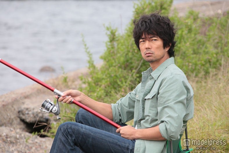 新ドラマ「素敵な選TAXI」で“民宿のオヤジ”を演じる仲村トオル【モデルプレス】