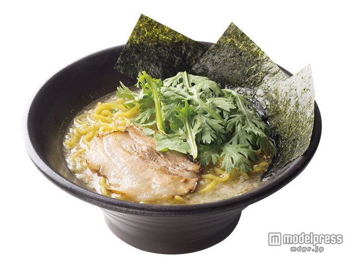 日本海の魚介香る旨味塩らーめん／画像提供：ラーメンデータバンク