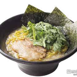 日本海の魚介香る旨味塩らーめん／画像提供：ラーメンデータバンク