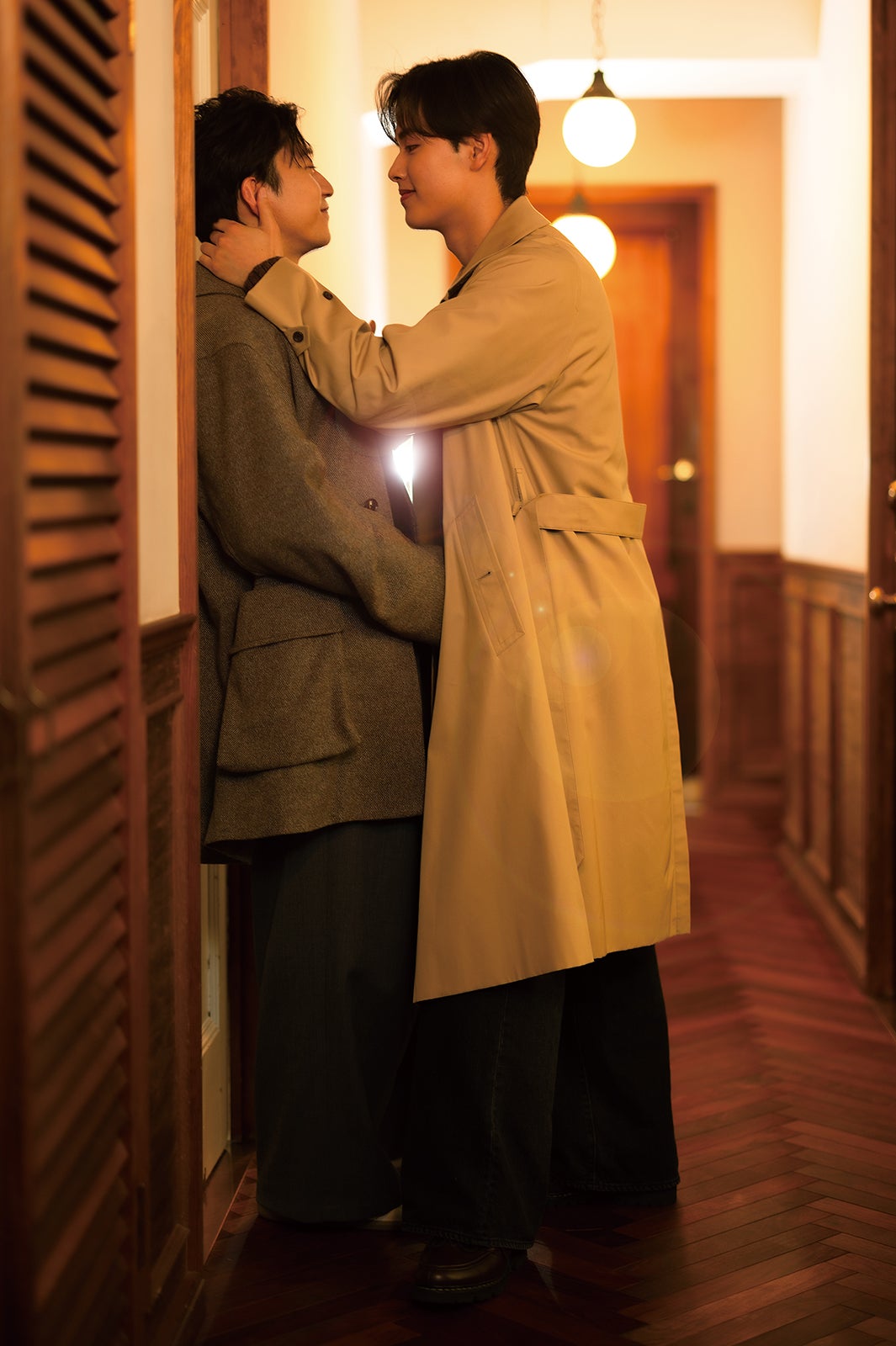 ダイ、シュン「モデルプレスカウントダウンマガジン」／12月10日発売／東京ニュース通信社刊（写真：野間憲治）