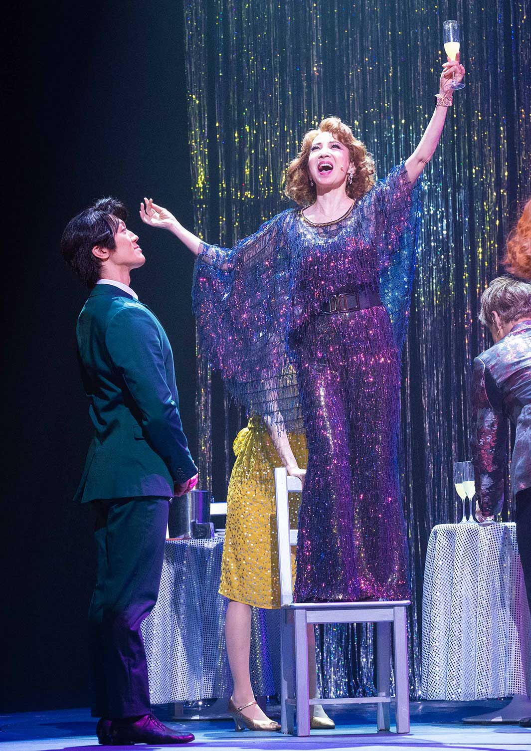 保坂知寿「The PROM」オフィシャル舞台写真／撮影：引地信彦、NAITO