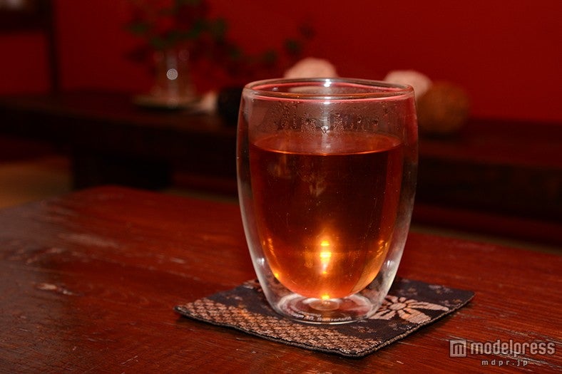 「加賀棒茶」￥450 （C）モデルプレス