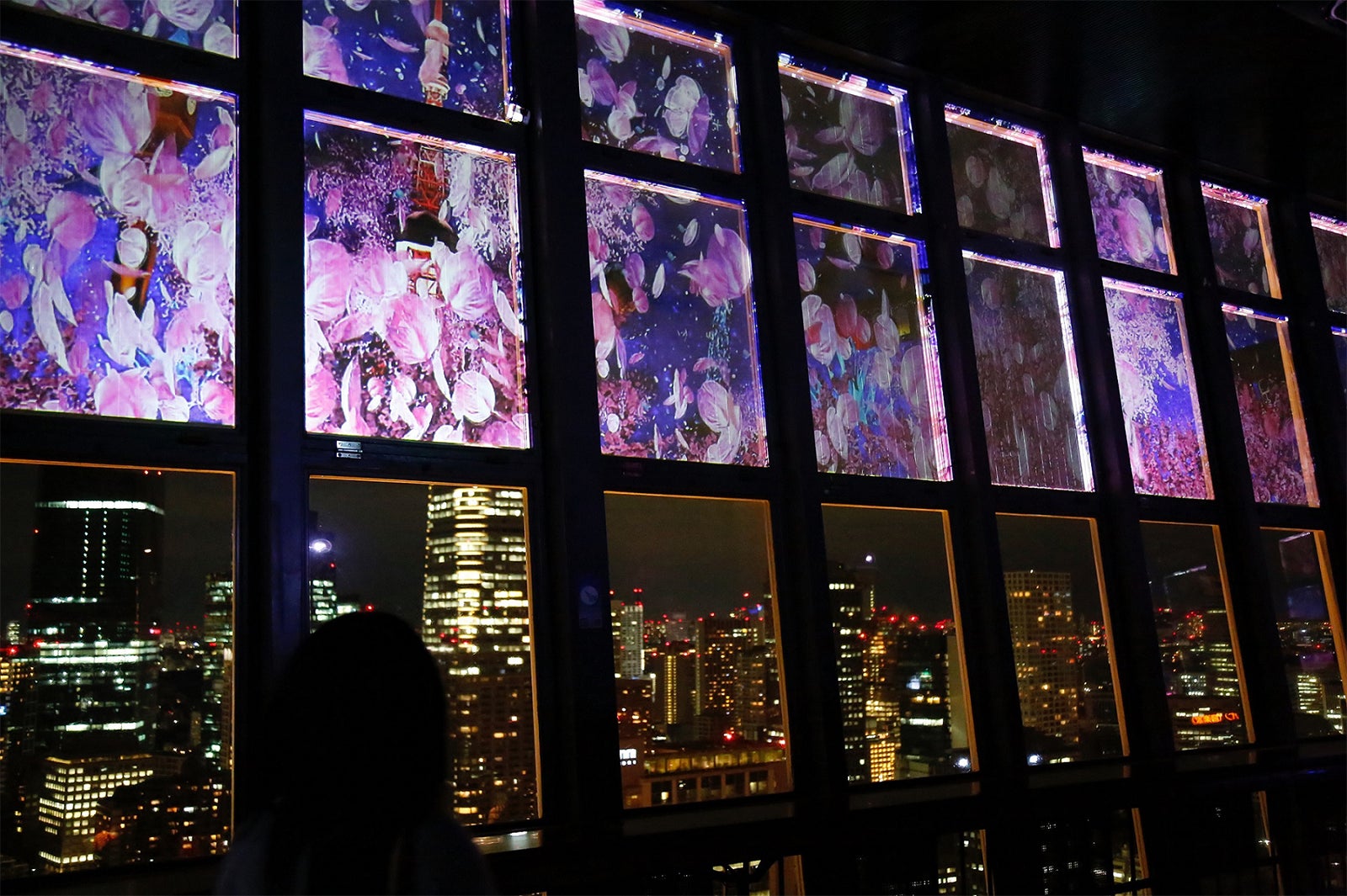 「TOKYO TOWER CITY LIGHT FANTASIA」夜桜バージョン／画像提供：東京タワー