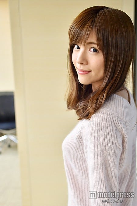 松川佑依子