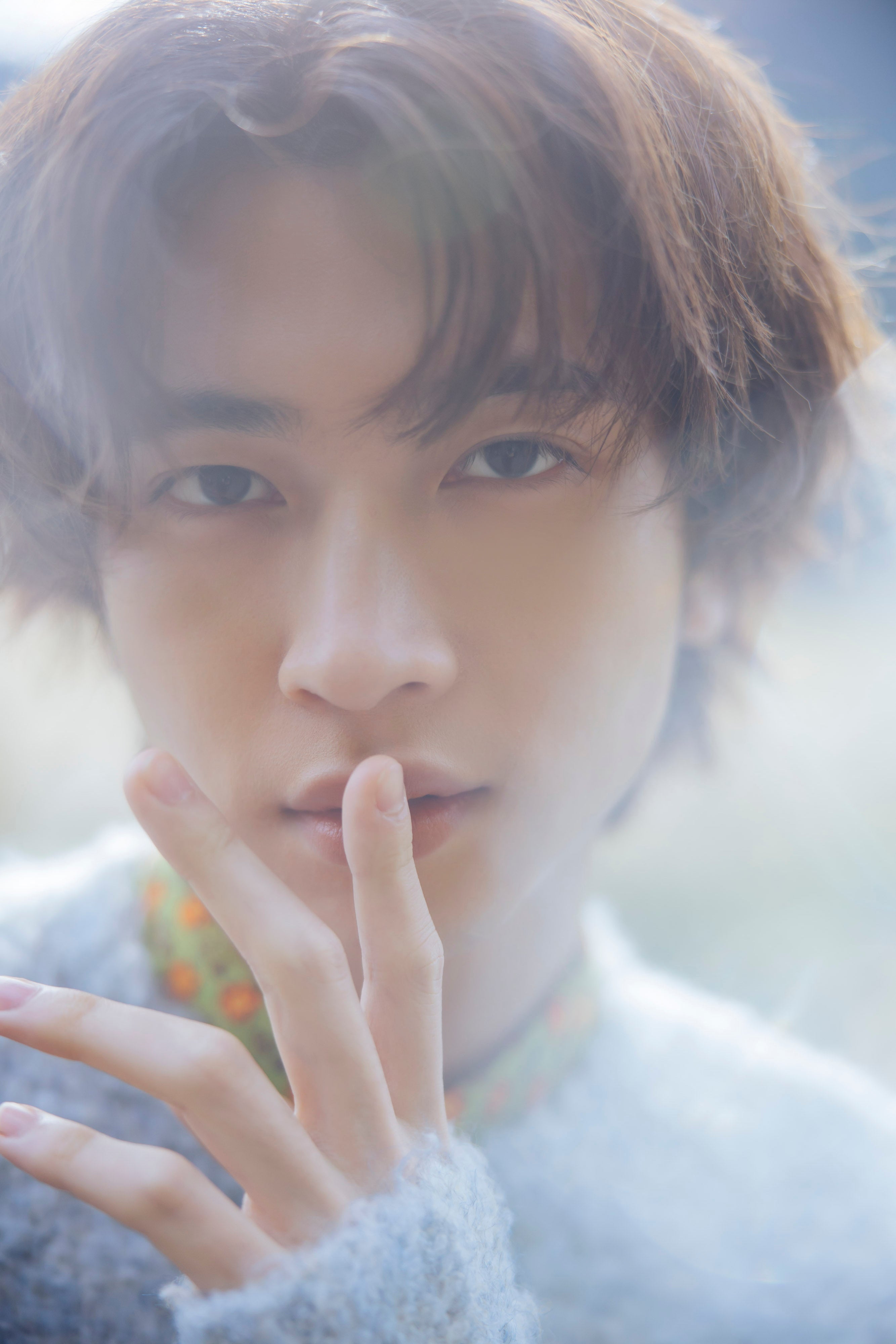 「庄司浩平カレンダー 2026.04-2027.03」（C）KADOKAWA／撮影：横山マサト