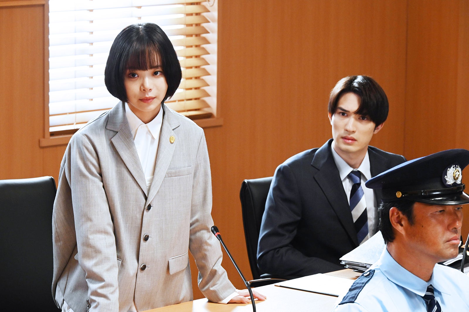 趣里、ジェシー（C）カンテレ