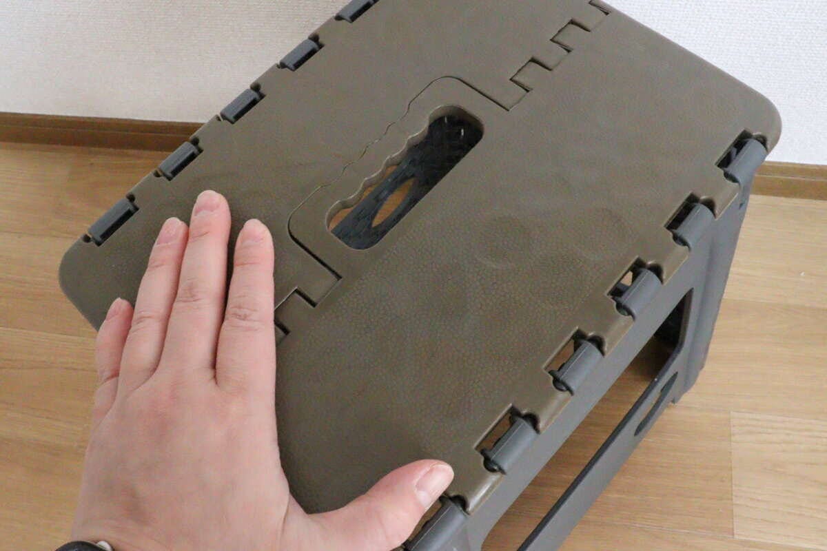 折りたたみイス（38cm×32cm×39cm）　座面