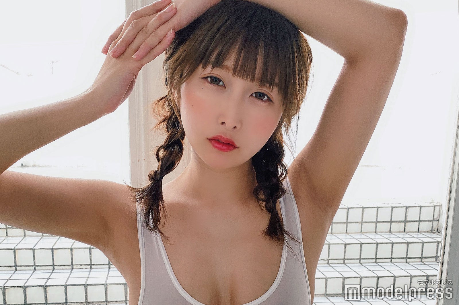 うんぱい（C）モデルプレス