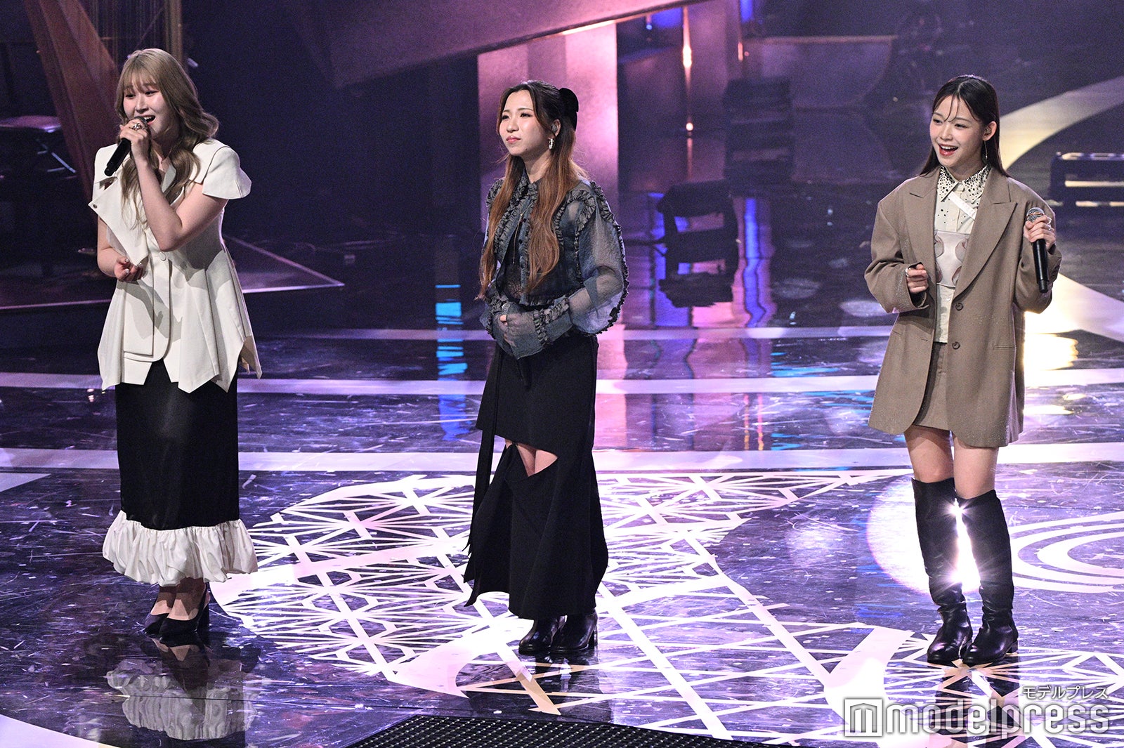 （C）モデルプレス