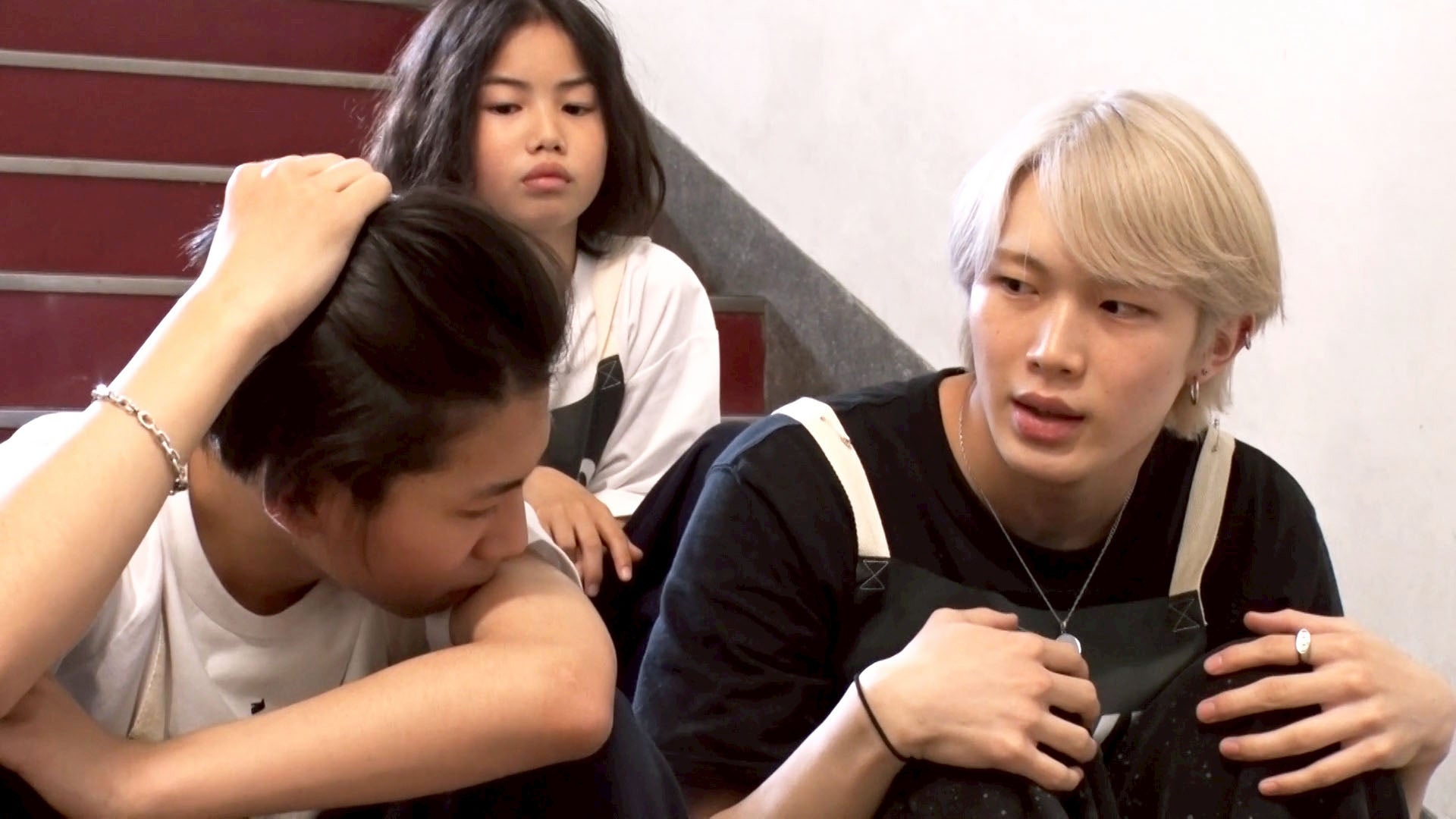 THE LAST PIECE」ファイナリストRAIKI、ISANAが「泣いてる僕を抱きしめ