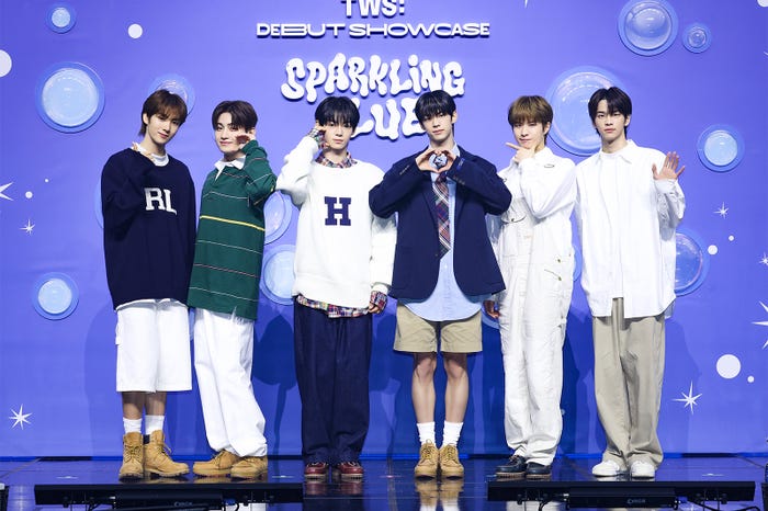 TWS(P)&(C)PLEDIS Entertainment