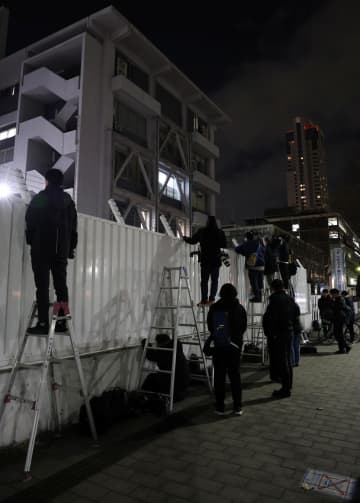 大激震の広島 羽月逮捕で球団は対応に追われる 練習場で所属選手に注意喚起 グッズ発売も全部停止に