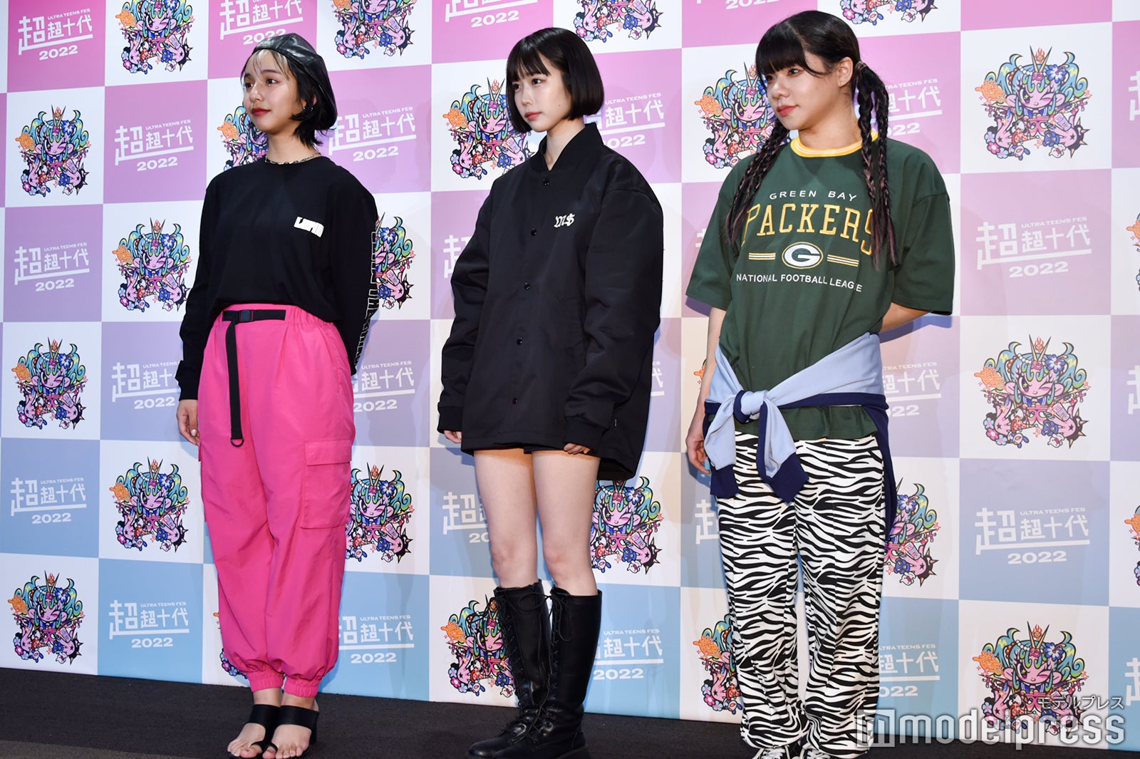 山之内すず、あの、とうあ （C）モデルプレス