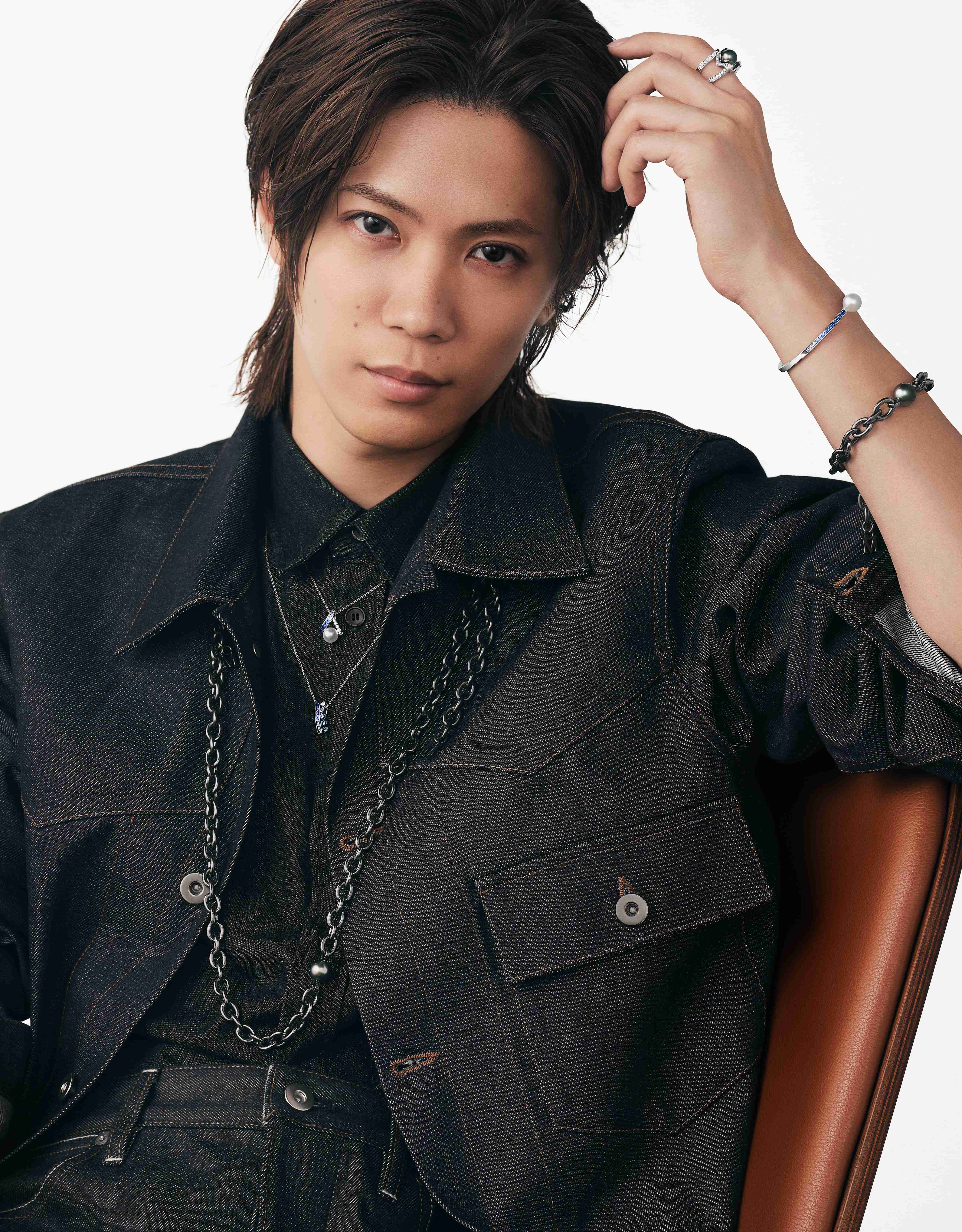 新作ウエア Number_i神宮寺勇太、サファイア×デニムの爽やかルック披露 コスプレウィッグ