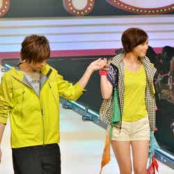 (左から)三浦翔平、本田翼