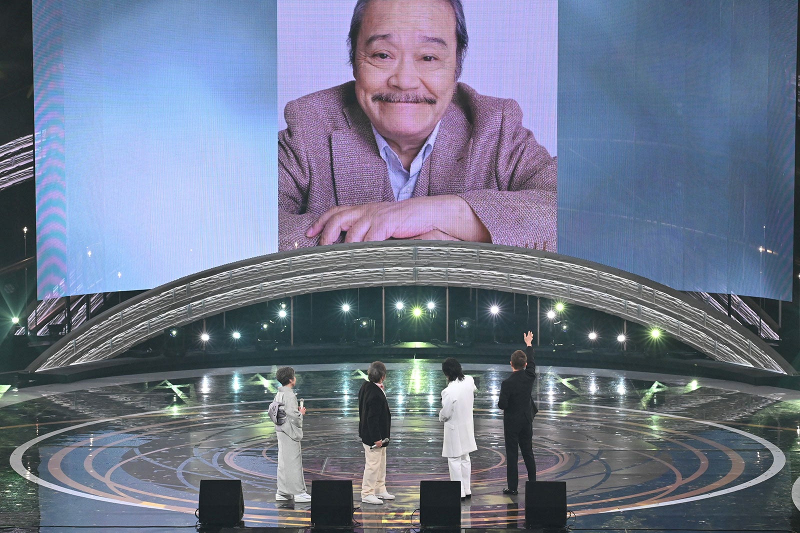 竹下景子、武田鉄矢、松崎しげる、田中健（提供写真）