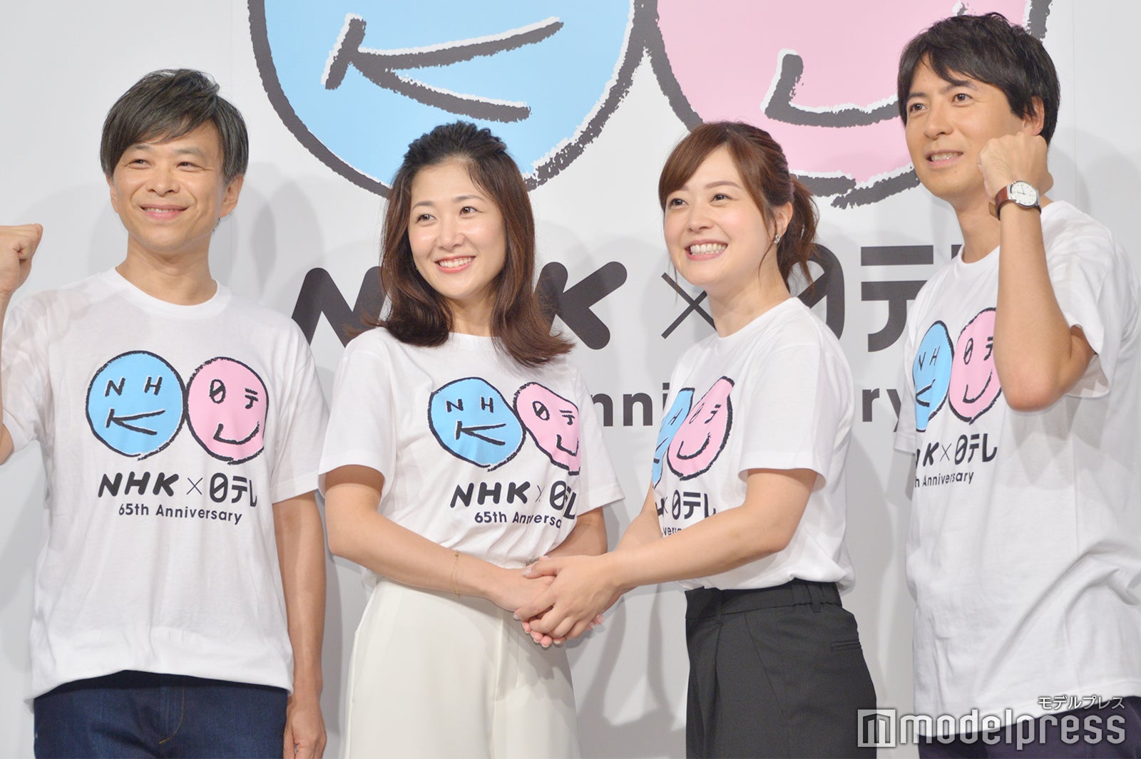 （左から）NHKの武田真一アナ、桑子真帆アナ、日本テレビの水卜麻美アナ、桝太一アナ （C）モデルプレス