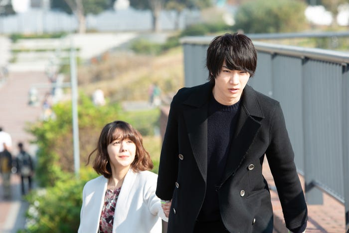 桜田通、トリンドル玲奈/「パーフェクトクライム」第4話より(C)ABCテレビ