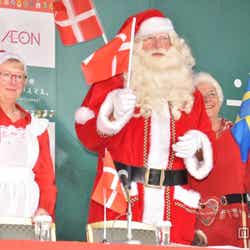 世界各国のサンタクロースが集結