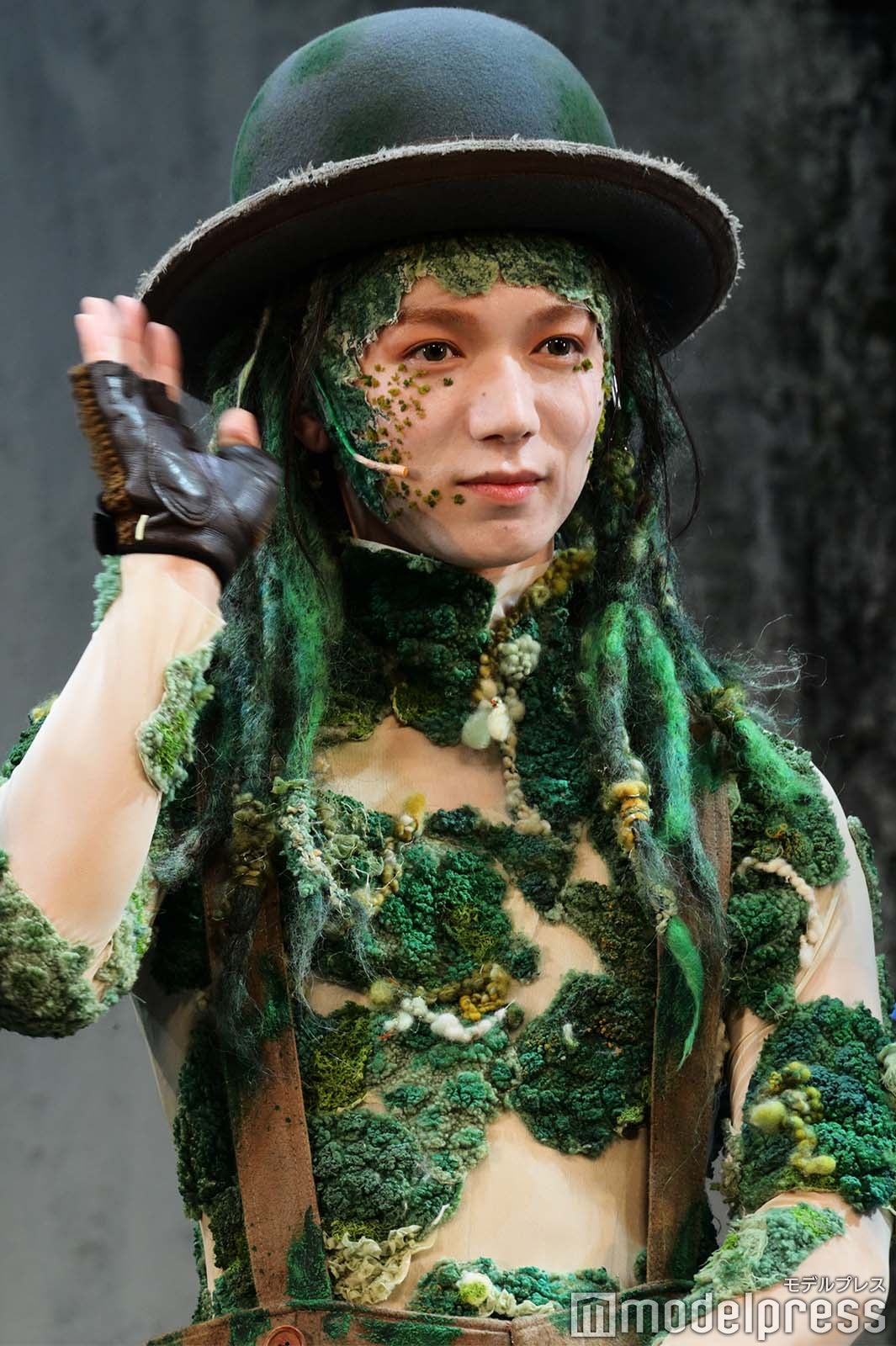 約1時間半かけた七五三掛龍也のカビメイク（C）モデルプレス