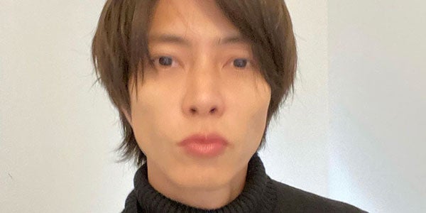 山下智久 撮影報告の生存確認でトレンド入り Onとoffのギャップ萌え披露 モデルプレス