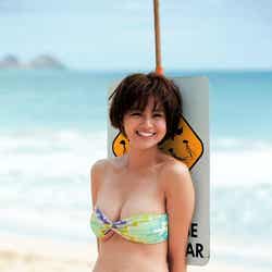 鈴木ちなみ/ファースト写真集「ちなみに…。」より(C)集英社/週刊プレイボーイ