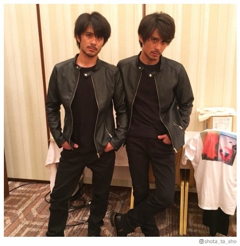 斉藤祥太&慶太の“リアル双子コーデ”に戸惑う声「どっちがどっち?」「間違い探し」