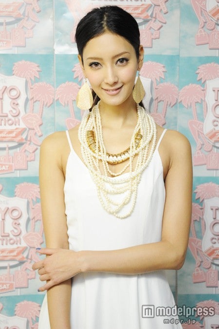 女優業でも目覚ましい活躍を見せる菜々緒