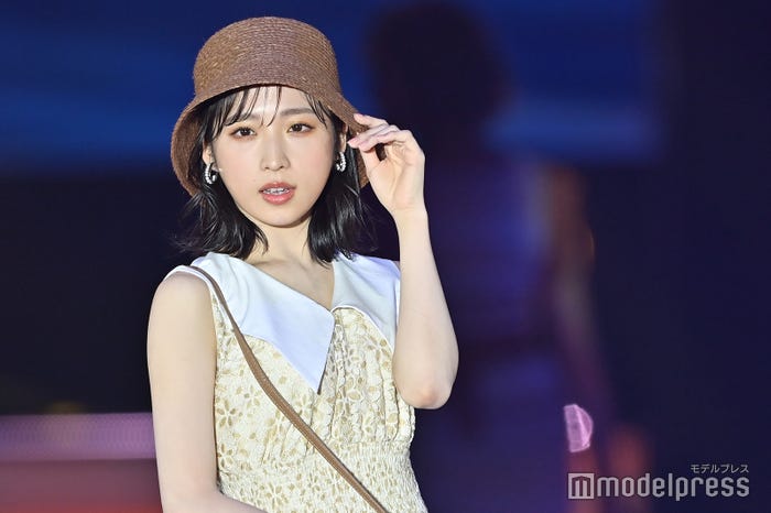 小栗有以(C)モデルプレス