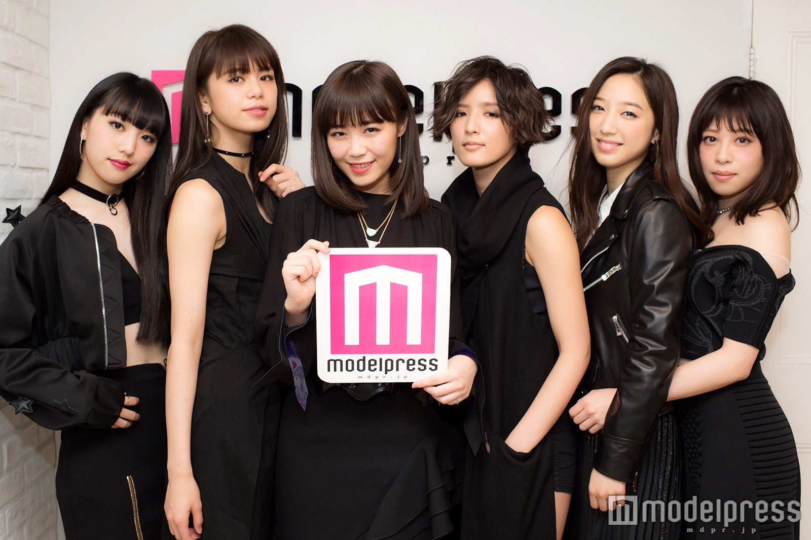 Flower（C）モデルプレス