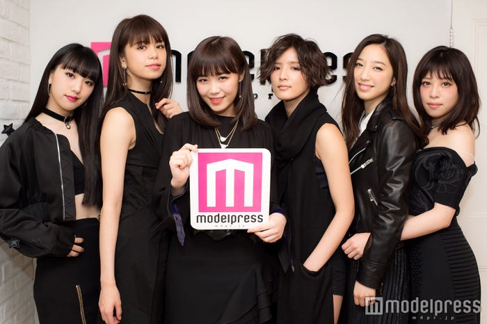 Flower(C)モデルプレス