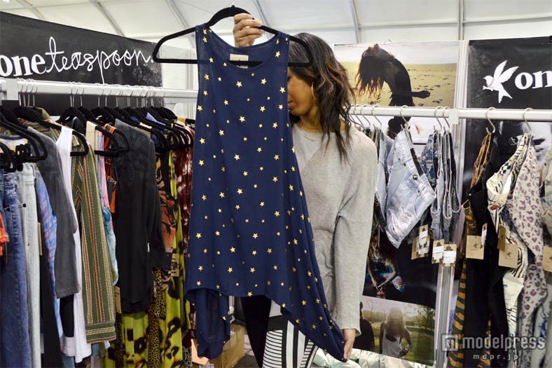 「One Teaspoon」のイチ押しアイテム(「MAGIC」2013S/Sにて)