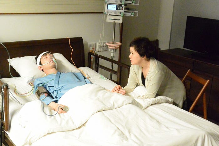 坂口健太郎、大竹しのぶ/「ごめん、愛してる」第7話より(画像提供:TBS)