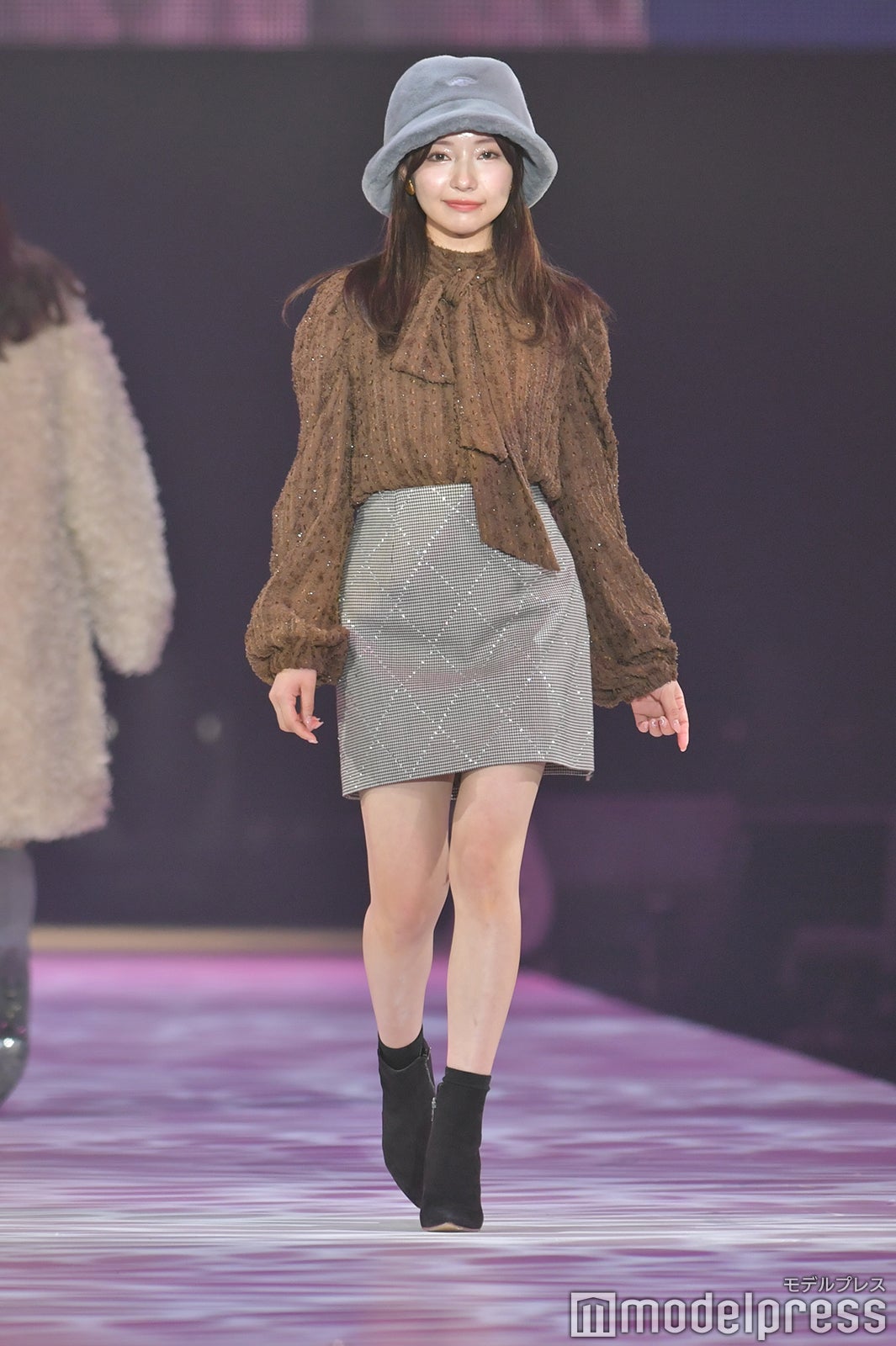 （C）モデルプレス