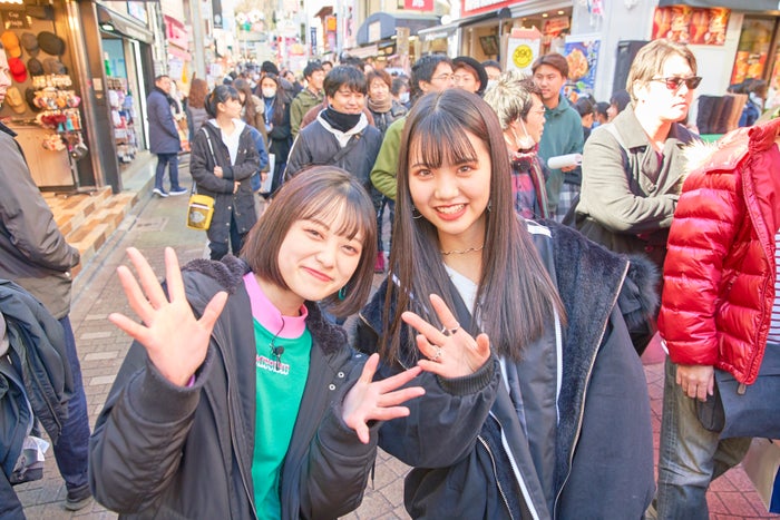 あやみん、ゆあてぃー/「Popteenカバーガール戦争」(C)AbemaTV