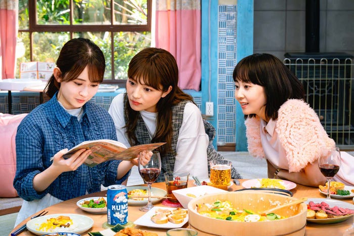 畑芽育、川口春奈、木南晴夏「9ボーダー」第6話より(C)TBS