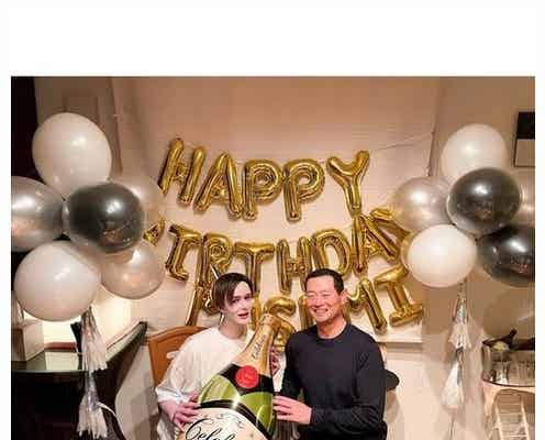 Matt、父・桑田真澄のバースデー祝福 ホームパーティーが「豪華すぎ」「桁違い」と話題