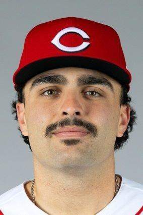 試合終了直後に両軍ナインが本塁付近へ集結 投手と打者が怒鳴り合う レッズ－ジャイアンツ戦で異例の事態